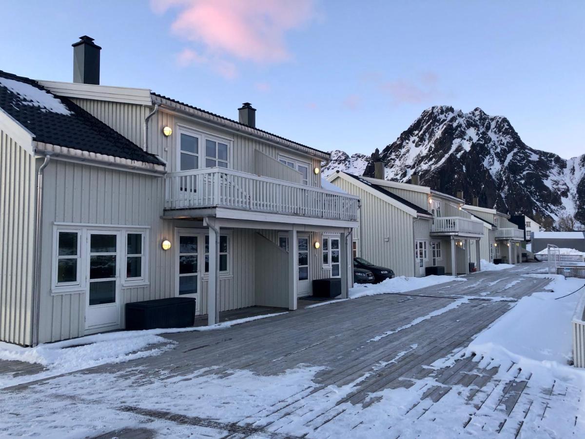 Rorbuene Svolvaer Havn Villa ภายนอก รูปภาพ