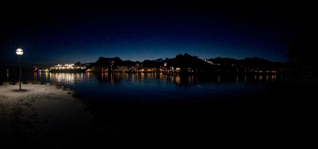 Rorbuene Svolvaer Havn Villa ภายนอก รูปภาพ